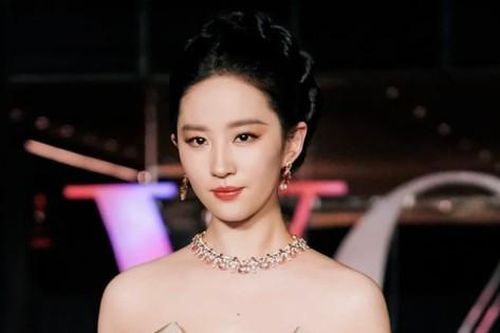 Lưu Diệc Phi chứng minh địa vị cao nhất giới giải trí