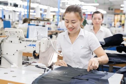 15 đặc quyền dành cho lao động nữ không phải ai cũng biết