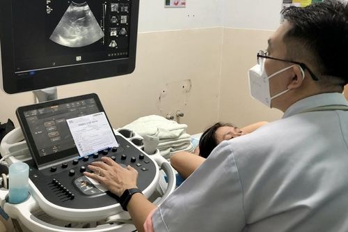 Hơn 70 tuổi, cụ bà ở TPHCM lần đầu được tầm soát ung thư phụ khoa