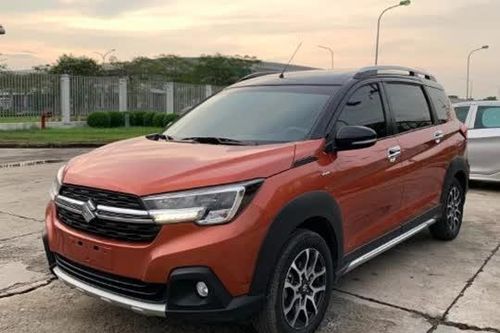 MPV gia đình Suzuki XL7 bán lại với giá ngỡ ngàng sau 2 năm sử dụng