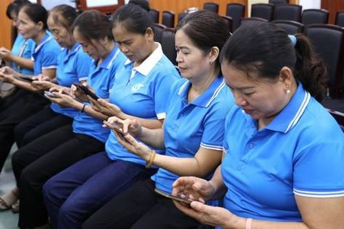 Tập hợp phụ nữ trên không gian mạng: Từng bước bắt nhịp cùng thời đại 4.0