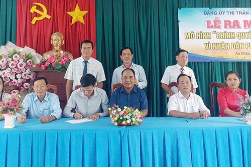 Thị trấn An Châu ra mắt Mô hình 'Chính quyền thân thiện, vì Nhân dân phục vụ'
