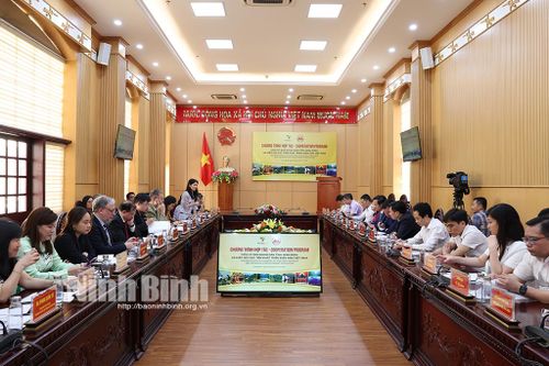 Trao đổi, tọa đàm về xúc tiến phát triển điện ảnh tại Ninh Bình