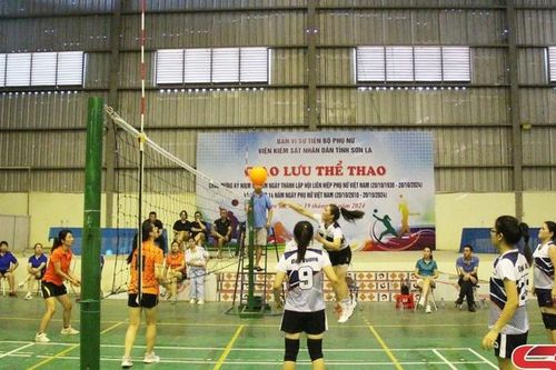 Giao lưu thể thao chào mừng kỷ niệm 94 năm Ngày thành lập Hội LHPN Việt Nam