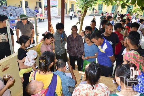 Sớm bố trí nơi ở ổn định cho người dân di dời do sạt lở đất