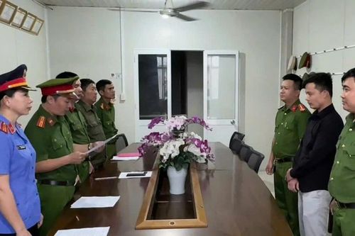 Kiên Giang: Bắt tạm giam đối tượng mua sổ đỏ giả, mang đi cầm cố chiếm đoạt 400 triệu đồng