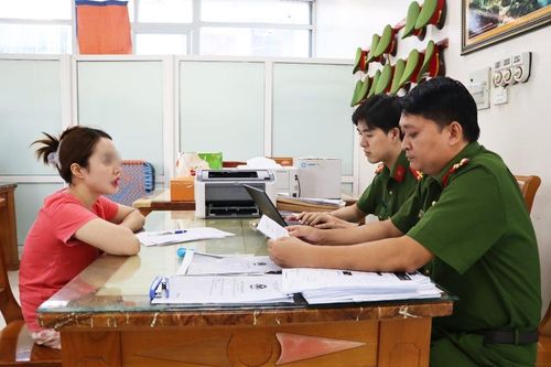 'Nổ' có quan hệ sâu rộng, nữ 9X tại Quảng Ninh lừa đảo được hơn 45 tỷ đồng