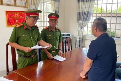 Bắt 2 đối tượng tháo, gửi thiết bị giám sát hành trình tàu cá để khai thác hải sản trái phép