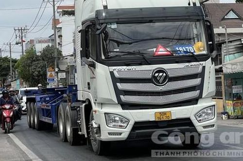 Đề xuất cấm xe container lưu thông trên nhiều tuyến đường ở Khu Đông TPHCM