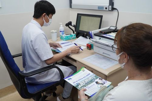Hơn 2.000 phụ nữ được nhận suất tầm soát ung thư miễn phí