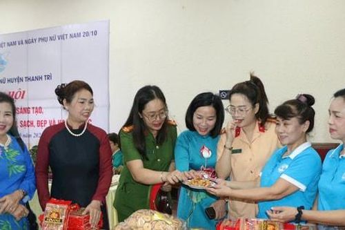 Biểu dương phụ nữ Thanh Trì tiêu biểu năm 2024