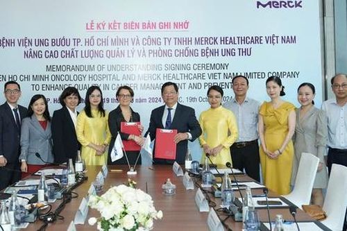 Căn bệnh ung thư phổ biến thứ 4 ở nam giới có những triệu chứng thường bị bỏ qua
