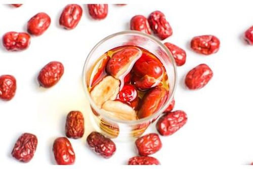 Táo tàu giúp ngủ ngon và nhiều lợi ích khác