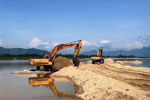Mỏ cát trúng đấu giá cao hơn 300 lần giá khởi điểm, Quảng Nam đề nghị Công an vào cuộc làm rõ