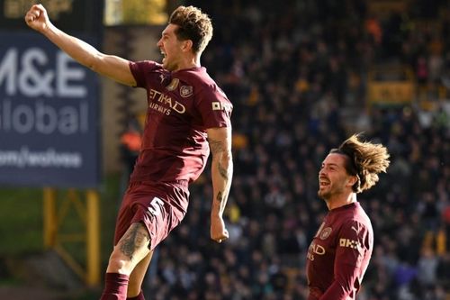 Man City giành 3 điểm ở phút 90+5