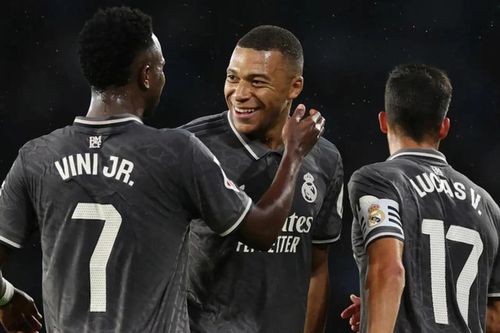 Mbappe tiếp tục 'nhả đạn' giúp Real san bằng cách biệt với Barcelona