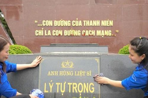 Tuổi trẻ Hà Tĩnh noi gương anh Lý Tự Trọng