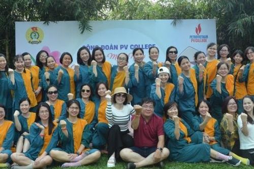 Công đoàn PV College tổ chức chương trình chào mừng 20/10 với chủ đề 'Một đội ngũ – Một mục tiêu'