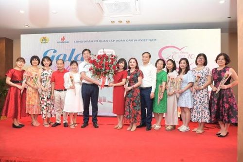 Công đoàn Cơ quan Tập đoàn tổ chức Hội thảo nâng cao kiến thức chăm sóc sức khỏe cho nữ CBCNV