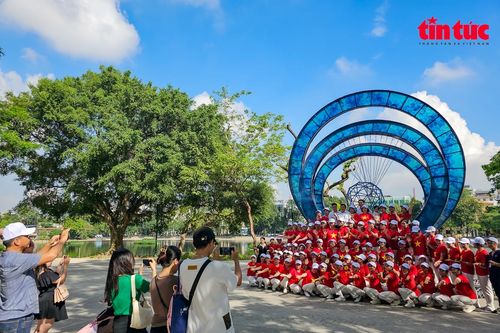 Hồ Thiền Quang 'thay áo mới' với nhiều không gian mở