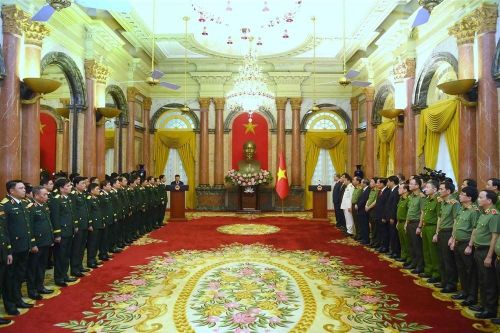 Hai Thượng tướng được thăng cấp bậc hàm Đại tướng
