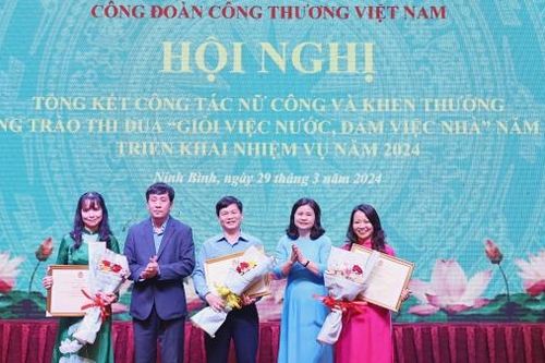 Phụ nữ đóng vai trò ngày càng quan trọng trong sản xuất, kinh doanh