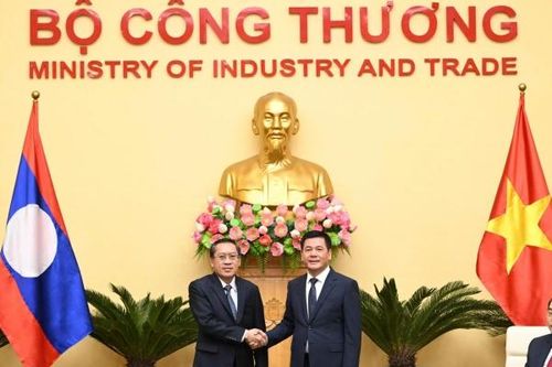 Bộ trưởng Bộ Công Thương Nguyễn Hồng Diên hội đàm với Bộ trưởng Bộ Năng lượng và Mỏ Lào