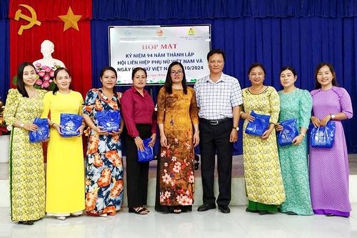 Nhiều hoạt động chào mừng Ngày Phụ nữ Việt Nam ở huyện Tri Tôn