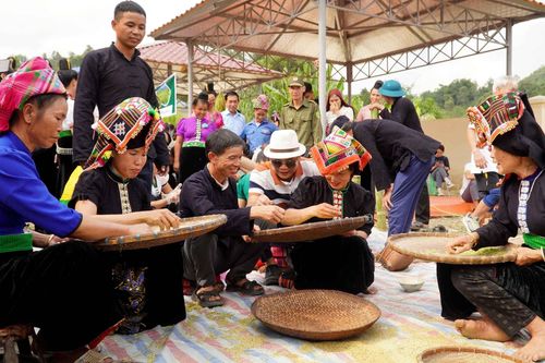 Lễ hội cốm Tan Pỏm Tà Hừa năm 2024