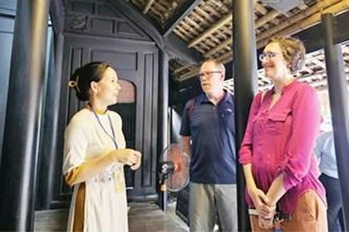 Du lịch đồng hành cùng văn hóa di sản