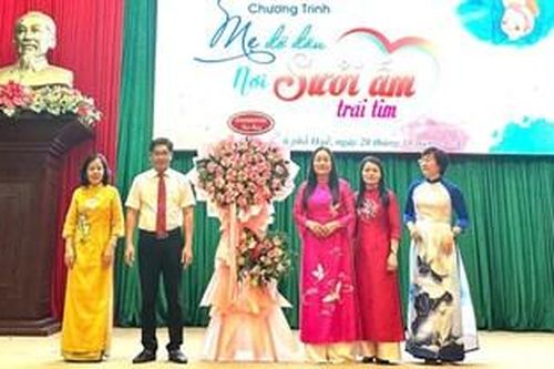 'Mẹ đỡ đầu - Nơi sưởi ấm trái tim'