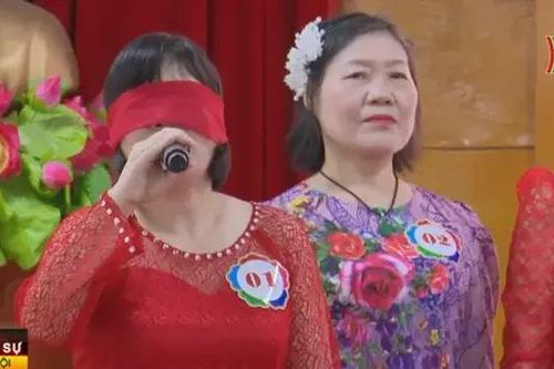 Song ca cùng phụ nữ khiếm thị