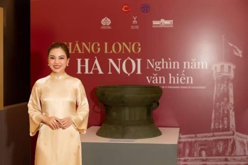 Giang Hồng Ngọc ra mắt ca khúc 'Thương quê hương', trải lòng về 15 năm khó khăn nhất cuộc đời