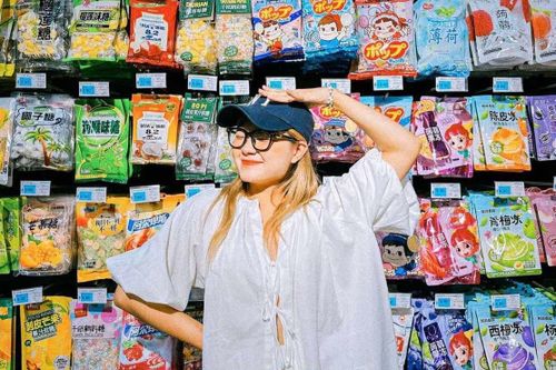 Lạ lùng khách du lịch 'phát cuồng' vì siêu thị
