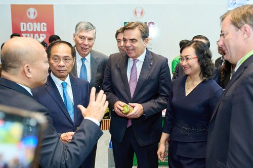Phó chủ tịch Ủy ban châu Âu: EU sẽ đầu tư chất lượng vào Việt Nam