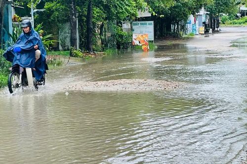 Quảng Nam: mưa lớn kéo dài, cảnh báo nguy cơ ngập lụt và sạt lở