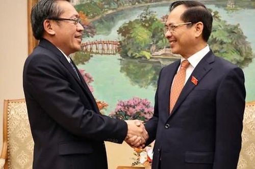 Năng lượng và mỏ là trụ cột hợp tác kinh tế Việt Nam-Lào