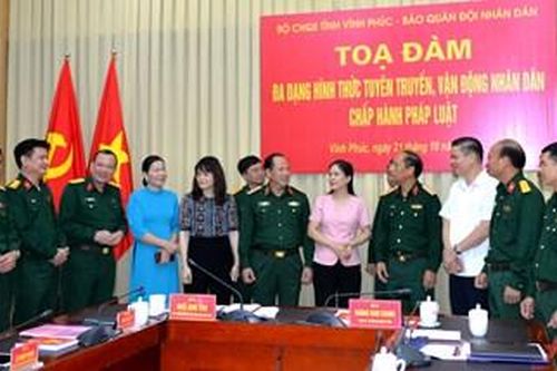 Lựa chọn nội dung, hình thức tuyên truyền, vận động sát với từng địa bàn, nhóm đối tượng