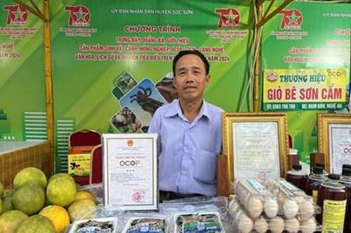 'Ốc nhồi 3 sao' trên vùng đất hoang