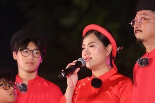 Lâm Vỹ Dạ lần đầu kể về bước ngoặt cuộc đời khi mẹ mất, 'chấp niệm' với những người mình yêu thương