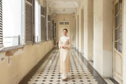 'Ngọc nữ bolero' Giang Hồng Ngọc trải lòng về 15 năm khủng hoảng tột độ, khó khăn nhất cuộc đời
