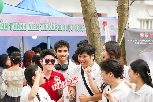 Trường ĐH Ngoại thương tổ chức Ngày hội chào Tân sinh viên FTU's Club Day