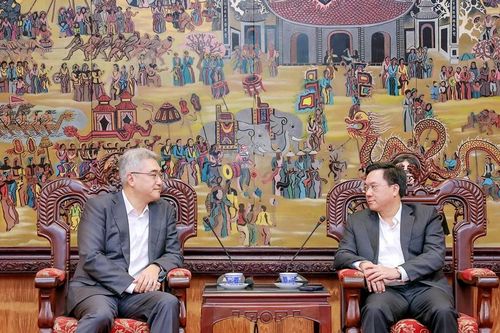'Ông lớn' Hàn Quốc chi 300 triệu USD mua cổ phần công ty bán dẫn ở Vĩnh Phúc