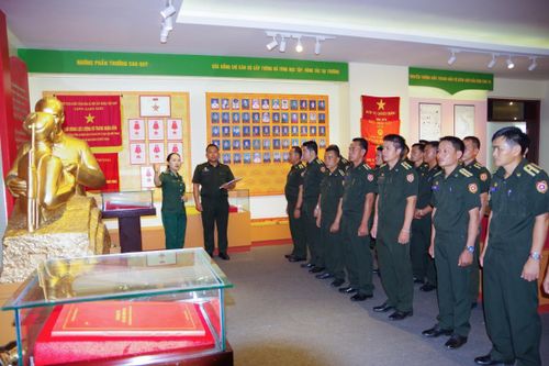 Nhiều kết quả nổi bật trong công tác đào tạo học viên QĐND Lào ở Học viện Biên phòng