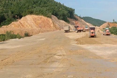 Thái Nguyên: Khởi công nhiều dự án giao thông thúc đẩy phát triển kinh tế, xã hội