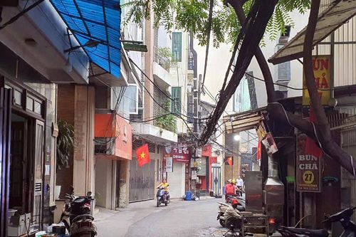 Phát hiện thi thể cô gái tử vong tại chung cư mini ở Hà Nội
