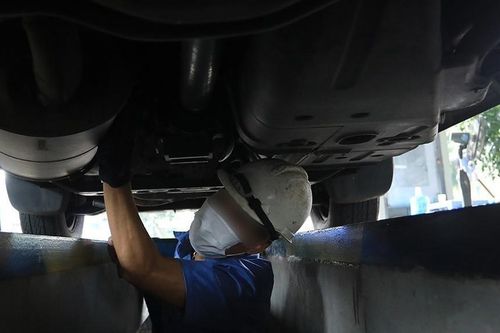7 người của trung tâm đăng kiểm xe cơ giới bị truy tố vì nhận hối lộ tiền tỷ