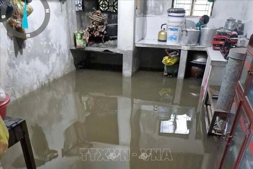 Mưa lớn gây ngập cục bộ tại nhiều địa phương ở Nghệ An