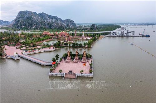 Khu di tích lịch sử quốc gia Bạch Đằng Giang - nơi truyền dạy lịch sử cho thế hệ trẻ