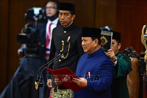 Nội các mới của Indonesia khởi đầu khác biệt